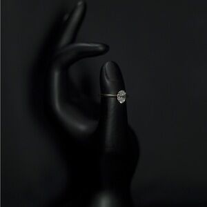 Engagement ring (Real diamond) 10k gold